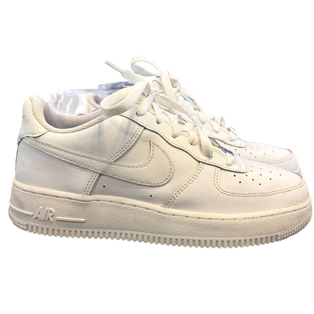 Nike Air Force 1 Low Triple White Youth Size 6Y Leather Sneakers 314192-117 EUC
